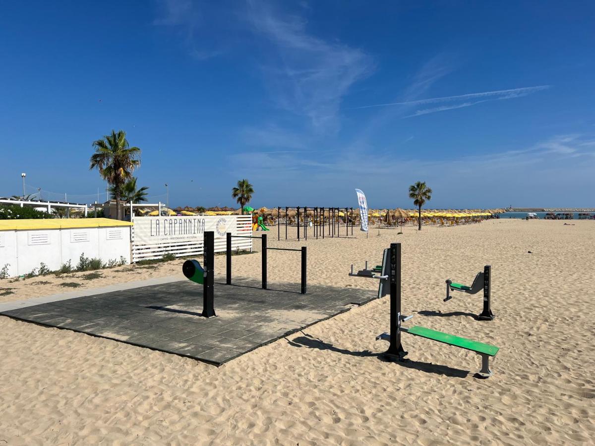 "Casa Incantevole" Fronte Mare Pescara - Appartamento Via Buozzi Bagian luar foto