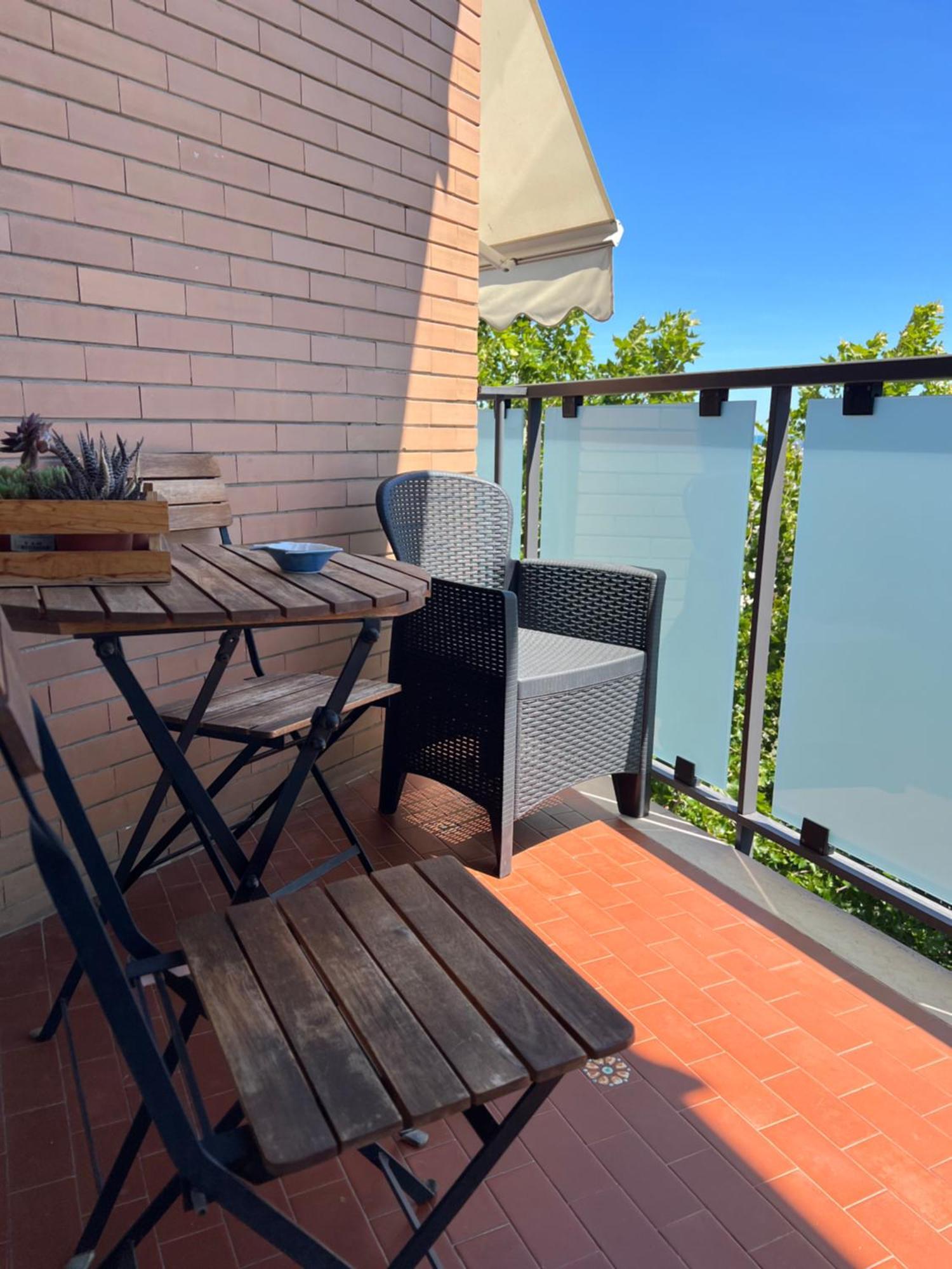 "Casa Incantevole" Fronte Mare Pescara - Appartamento Via Buozzi Bagian luar foto